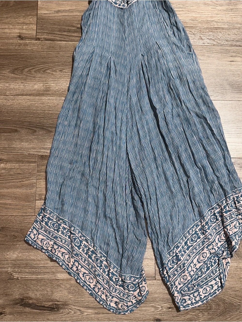 Free People Crystal Bay Jumpsuit Wide Leg Open Tied Halter Patterned BOHO - Picture 3 of 12